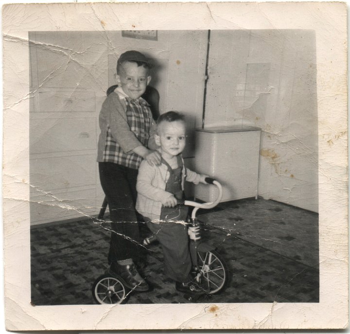 0242.jpg - Fred & Larry Roth on trike.