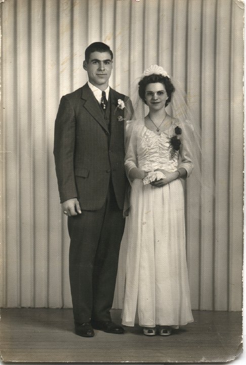 0300.jpg - Elgin & Irene married Feb 17, 1947