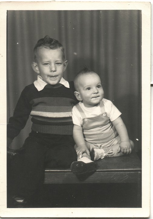 0419.jpg - Fred & Larry Roth  1949c