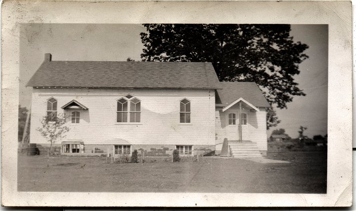 0639.jpg - unknown church  1943c