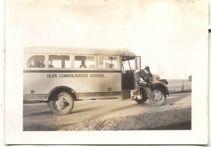 0653.jpg - 'Run'  Olds Consolidated School bus.  1941c