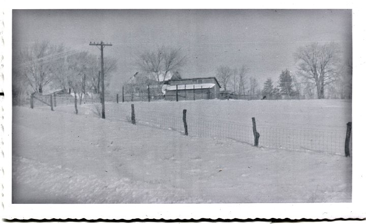 0692.jpg - unknown farm.  1958