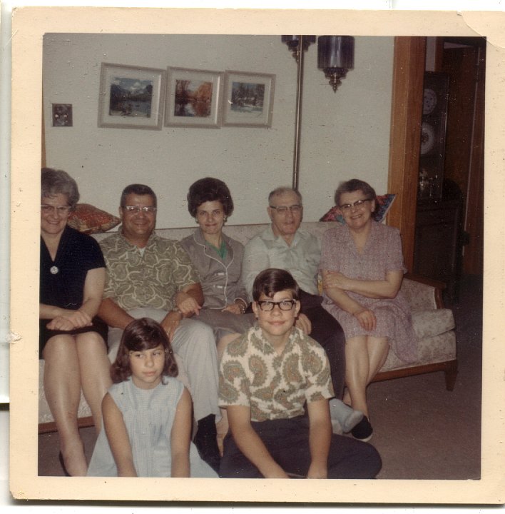 0762.jpg - A visit from the Kings in Chicago.  1963c  Millie O., Wayne King, Mrs. Wayne King, Ralph & Betty King, and Wayne's children.