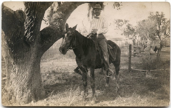 0779.jpg - Unknown man on horse in Tuleta, TX.  1912c