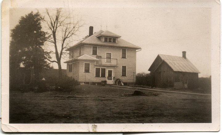 0797.jpg - Unknown house.  1935c