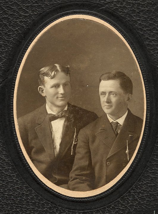 0827B.jpg - Charlie Yoder, Abner Miller  1915c