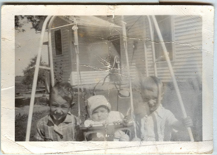 0917.jpg - Fred, Lynn, & Larry Roth, 1951c