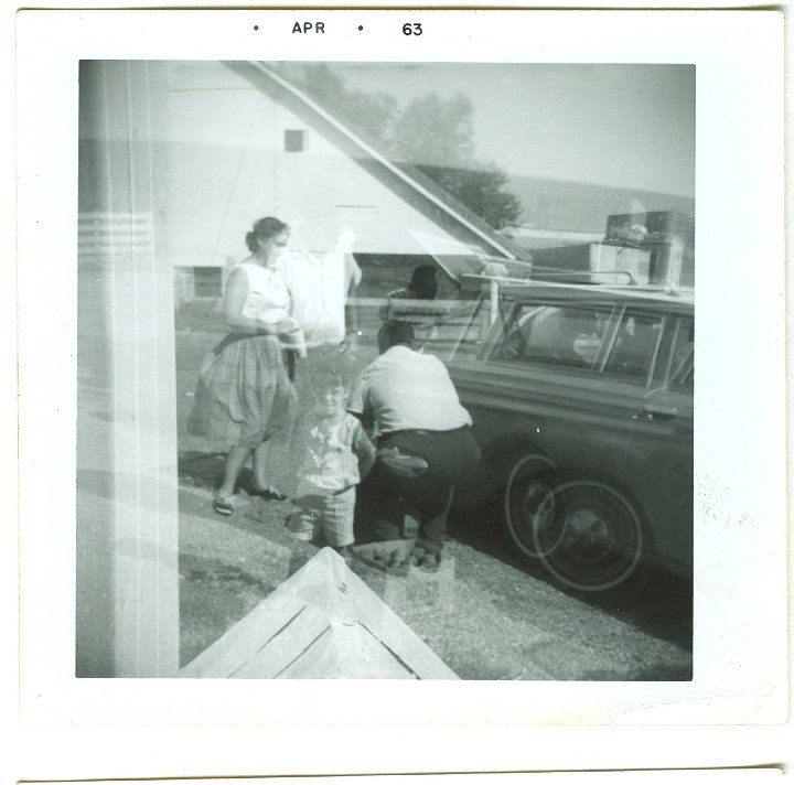 0964.jpg - Wayne King Family from Chicago.  1963