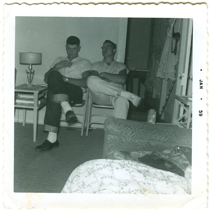 1069.jpg - Edward & Gary Reschly  1958