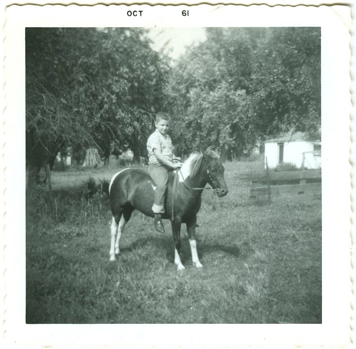 1161.jpg - Lynn Richard on the pony.  1961