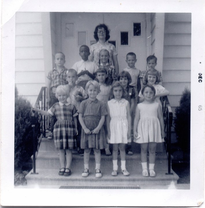 1488.jpg - Bible School Class at Pleasant View Mennonite Church 1965.  Lamar Roth back, second from right side.