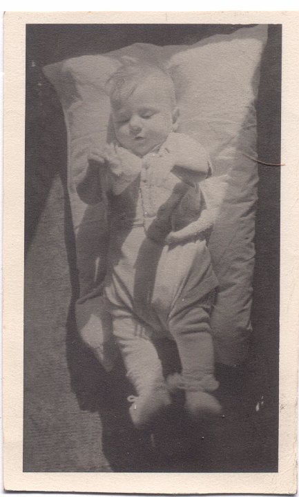 1514.jpg - unknown  5 mo  & 1 week old  1952c