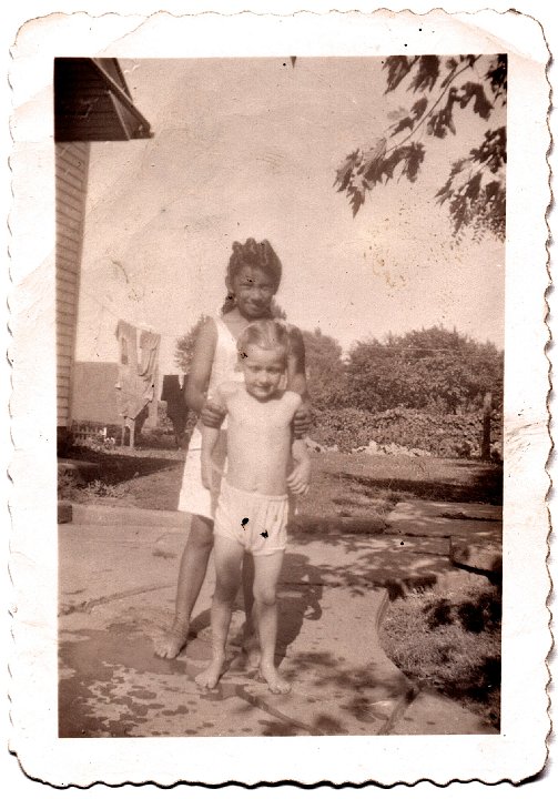 1542.jpg - ??? & Margaret Sandeen, 1940c