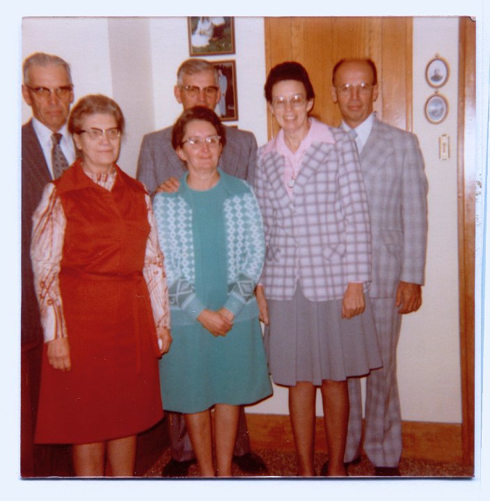 1593.jpg - Lloyd & ???, Wilmer & Olive, Orie & Ina Roth.  1984c