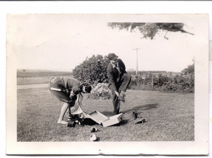 1606.jpg - Young peoples games with Aldine Eichelberger & Marlin Wyse.  1935c  Brown Album