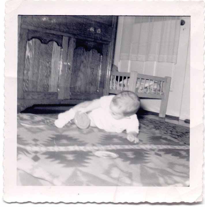 1694.jpg - unknown child.  1956c