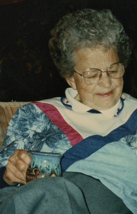 1889.jpg - Edna Roth at Lynn's house in Palmer Lake, CO