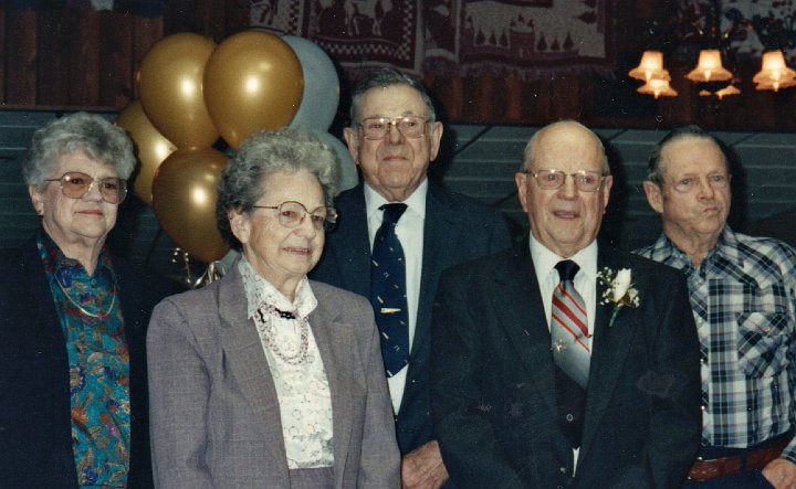 1892.jpg - Irene Pankoke, Edna Roth, Floyd, Harold, Ralph Reschly.