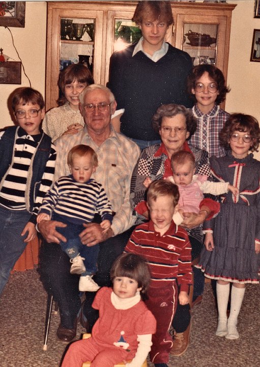 1893.jpg - Ray & Edna Roth with Grandchildren.  Jeff, Tina, Ray, Stephanie, Kevin, Mikayla, Nik, Ashley, Julie, Jennifer Roth.