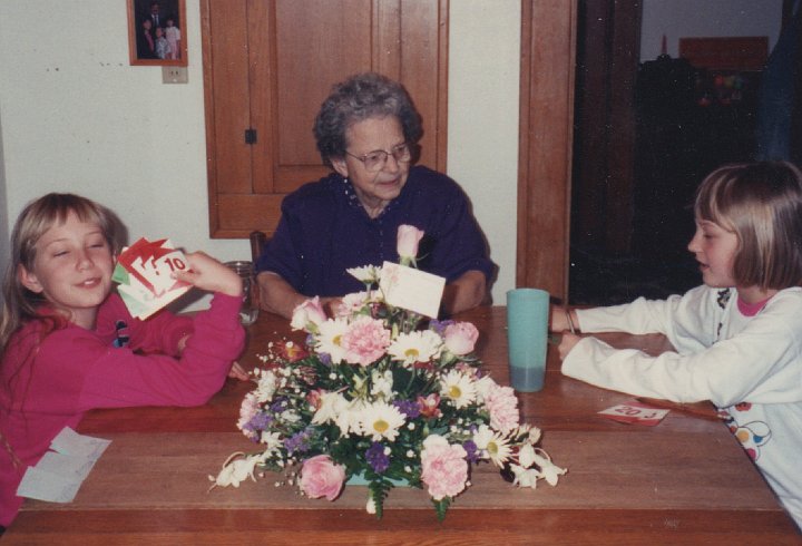 1947.jpg - Meryl, Edna & Alex Roth