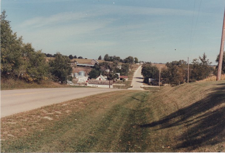 1972.jpg - Hill in Noble