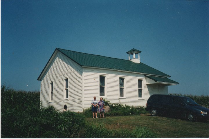 1981.jpg - Where Edna went to school.