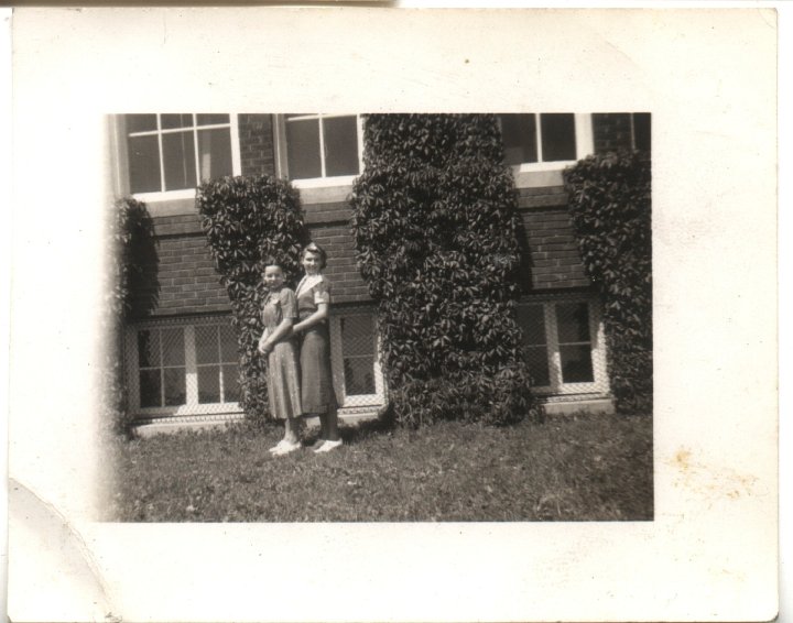 0482.jpg - Edna Reschly & Boots  1939c  Olds School