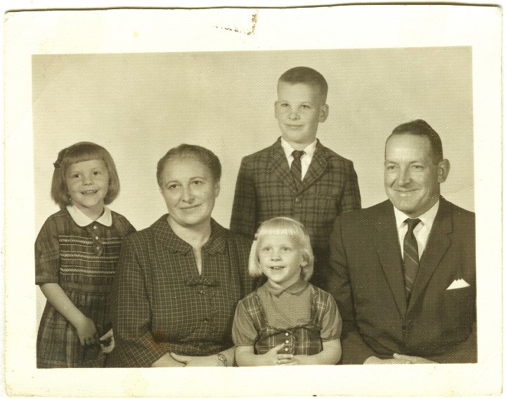 1323.jpg - Jackie & Julie Ogie with their new adopted family in Wellman.  1965c  They were foster children with Ray & Edna Roth.