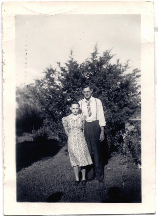 1610.jpg - Edna Reschly & Ray Roth 1935c