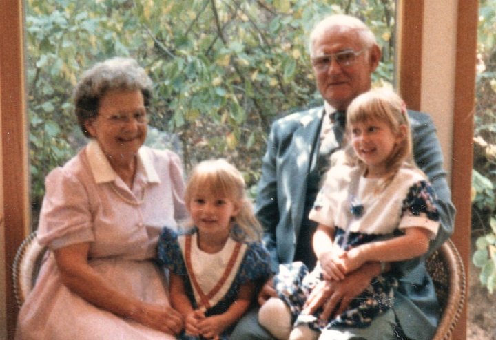 1940.jpg - Edna, Alex, Ray & Meryl Roth in Colorado.  1988