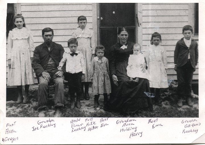 0736.jpg - Joseph & Anna Reschly Family  Left to right:  Katie [Miller], Joseph, Elmer, Esta [Roth], Eva [Boese], Anna, Harry [lap], Emma [Roth], William Reschly  1895c