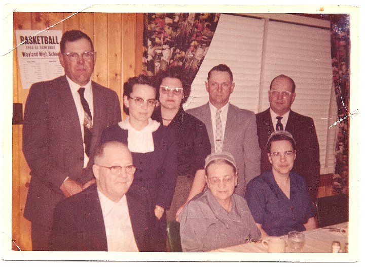 1391.jpg - William & Katie S Reschly 50th Wedding anniversary at the Sail Inn in Wayland.  1960