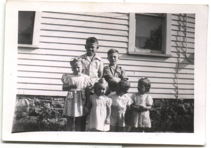 0307.jpg - Louise & Gary Reschly, Alice & Robert Kauffman, Fred Roth, Joanne Reschly.  1949