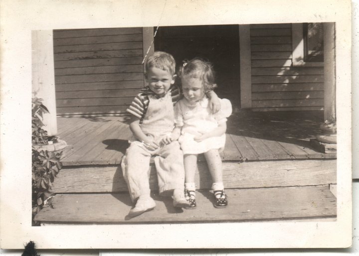 0580.jpg - Gary Reschly & Lucy Ann Gingerich [great granddaughter of Rebecca Swartzendruber & John Y Yoder.] 1942c  Taken at Ralph Reschly's place