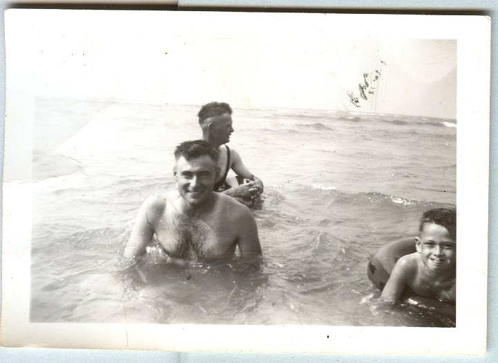 0916.jpg - Ray Roth, Vernon Kauffman, Gary Reschly  Michigan  1948