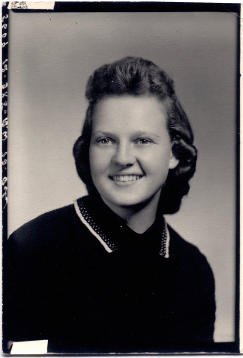 1455.jpg - Louise Reschly, 1960