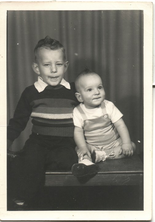 0419.jpg - Fred & Larry Roth  1949c