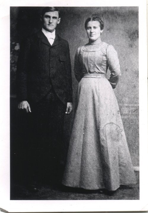 0432.jpg - Joseph & Fannie [Gerig] Roth  1905.  Picture taken after they had been married 2 years [married 3/3/1903] and had their first child, Mary Mar 3, 1904.