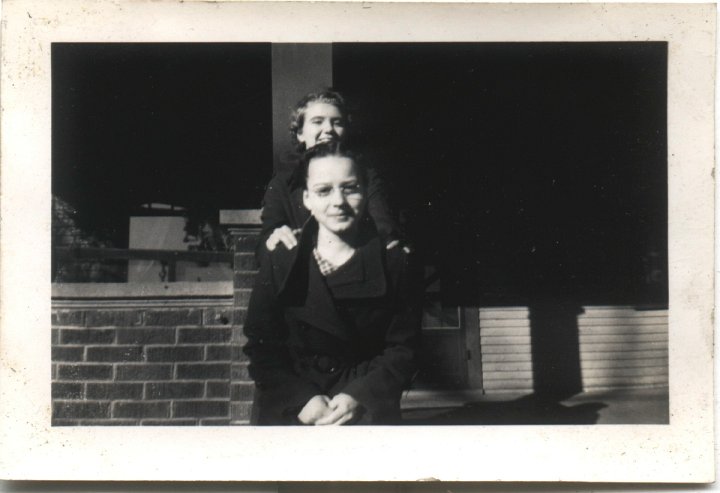 0509.jpg - 'Now we're ready'  Edna Roth & unknown  1943c