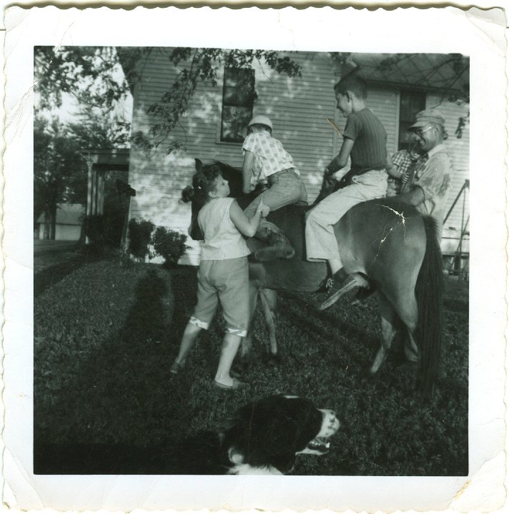 0958.jpg - Patty Johnson, Larry, Fred, Lynn, & Ray Roth  1956c