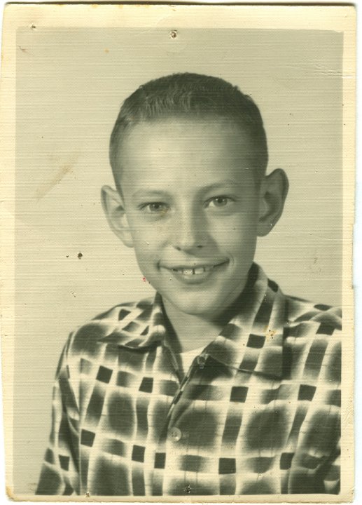 1057.jpg - Fred Roth school picture  1954c