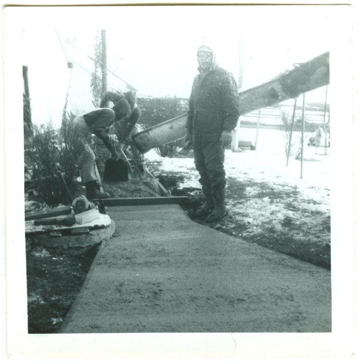 1075.jpg - Ray, Fred, Larry Roth pouring cement sidwalk.  1961c