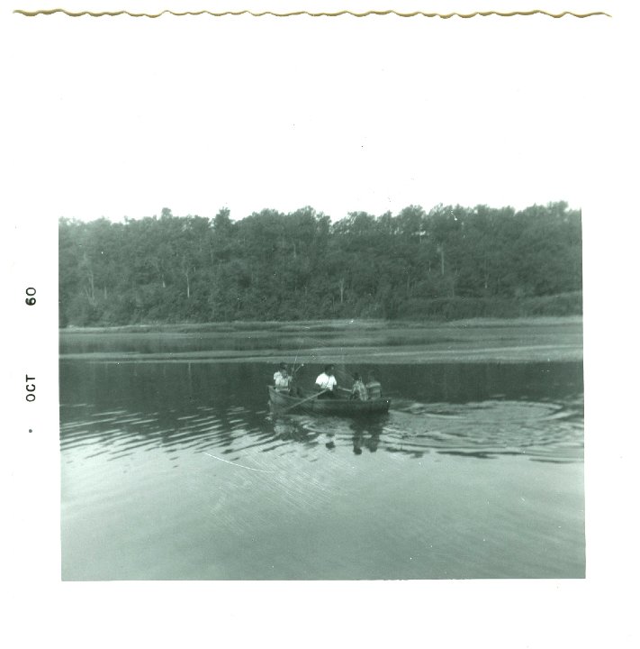 1081.jpg - Fishing in the Ozarks.  Ray, Larry, Fred, Lynn Roth & Danny Trevino.  1960