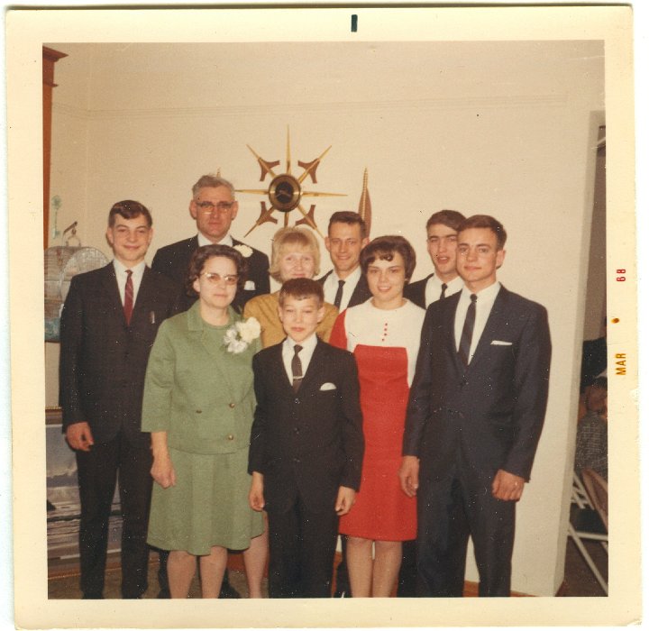 1212.jpg - Ray & Edna Roth Family 1968  Left:  Reynolds, Ray [back], Edna [front], Lamar [front], JoAnn, Fred, Charla, Lynn, Larry Roth.