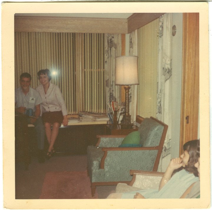 1227.jpg - Larry & Charla Roth,  1968c