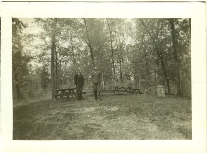 1257.jpg - Marlin Wyse & Ray Roth at Lake McBride.  1942