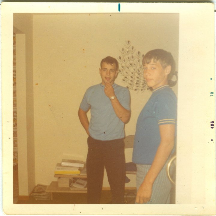 1263.jpg - Larry & Lamar Roth, 1970.