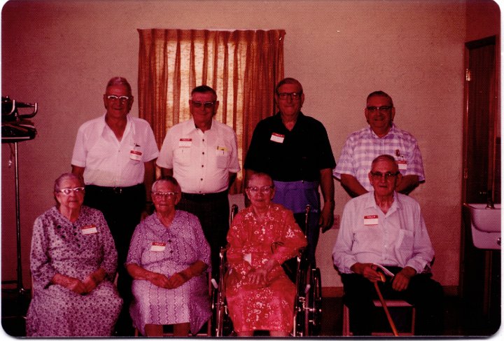 1485.jpg - Standing:  Henry, Ervin, Glen, John ReschlySeated:  Eva Boese, Emma Roth, Fannie Reschly, Joe Reschly  1978