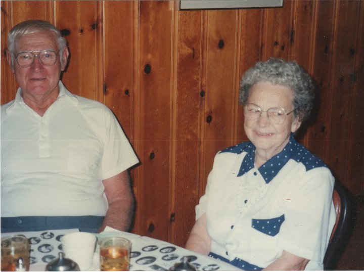 1878.jpg - Ray & Edna Roth at Edna's Class Reunion.