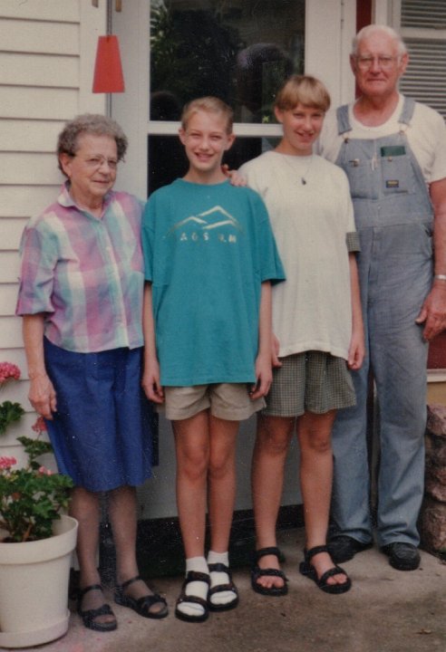 1914.jpg - Edna, Alex, Meryl & Ray Roth.